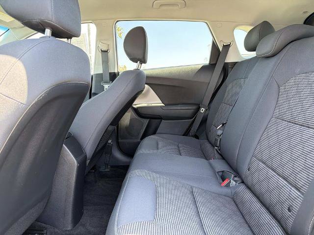 Used 2021 Kia Niro LX FWD image 17