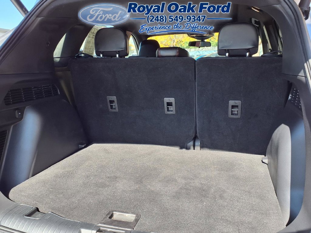 Certified 2024 Ford Escape ST-Line w/ Tech Pack #1 AWD/4WD image 30