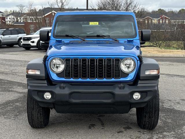 Used 2025 Jeep Wrangler Sport image 1