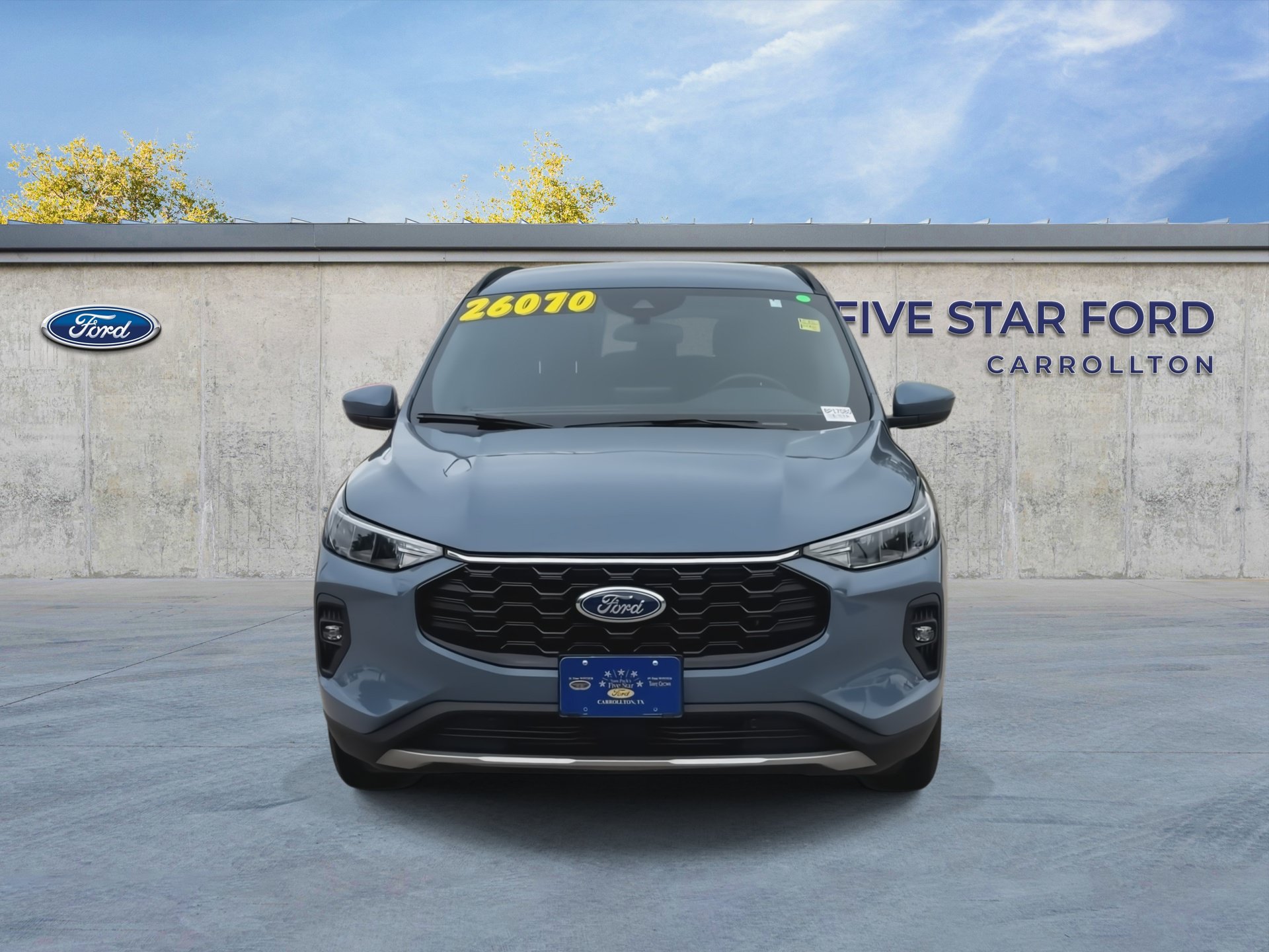 Certified 2025 Ford Escape ST-Line Select AWD/4WD image 3