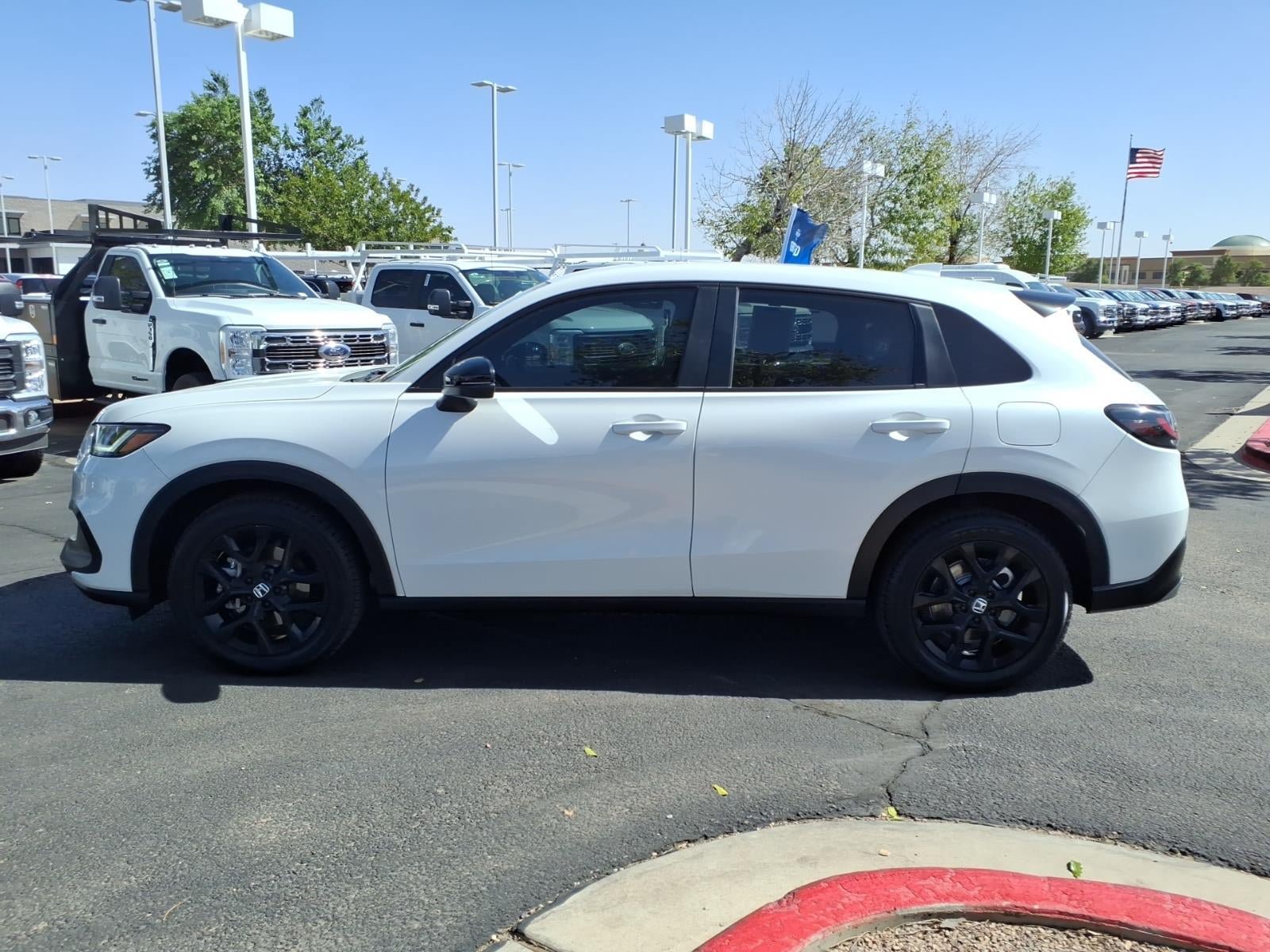 Used 2023 Honda HR-V Sport image 7
