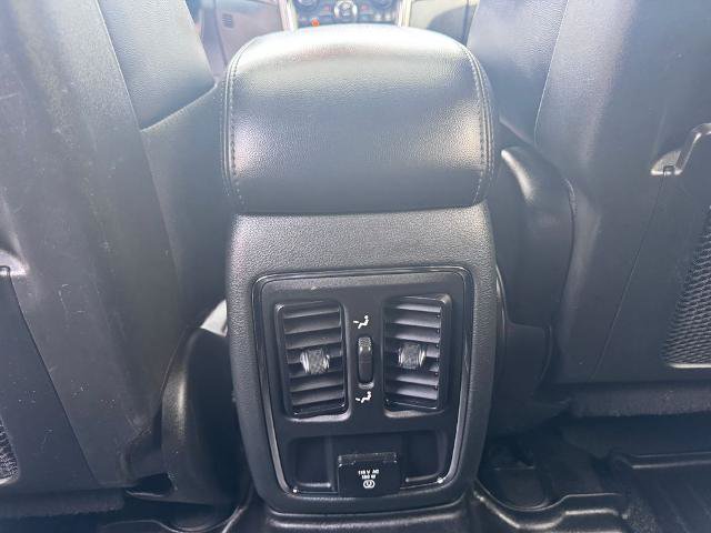 Used 2018 Jeep Grand Cherokee Altitude AWD/4WD image 29