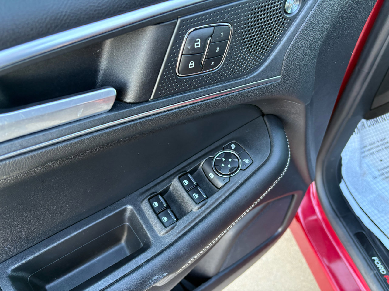 Certified 2021 Ford Edge ST image 17