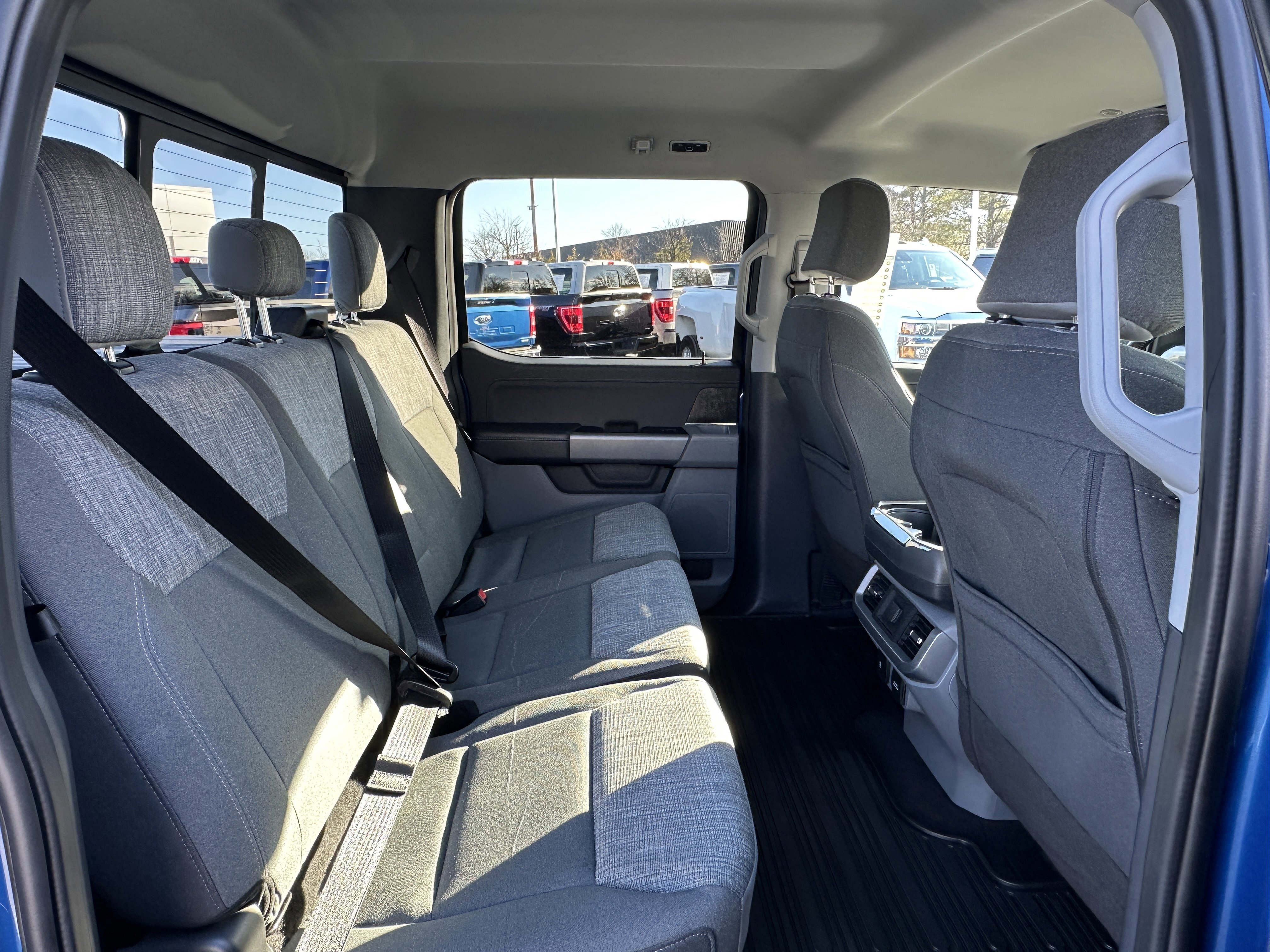 Certified 2022 Ford F150 XLT w/ Equipment Group 302A High image 10