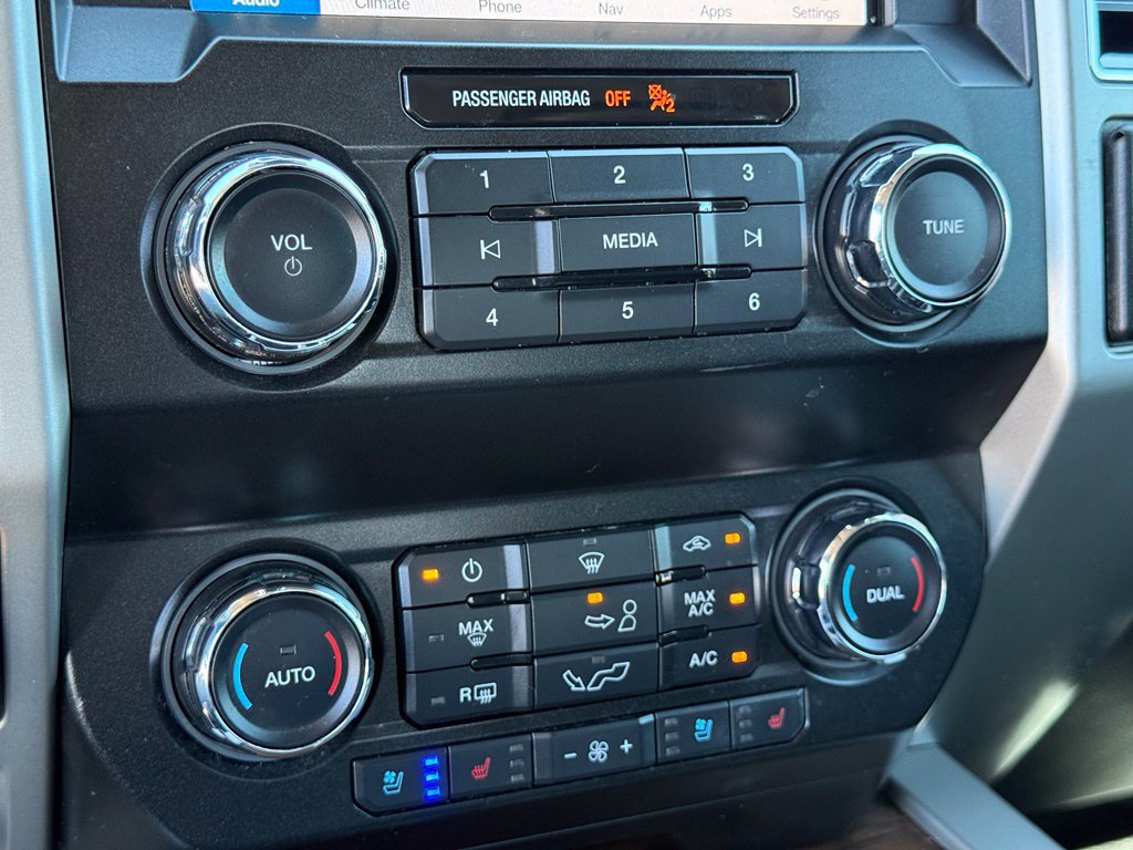 Certified 2019 Ford F150 Lariat w/ Equipment Group 501A Mid AWD/4WD image 11