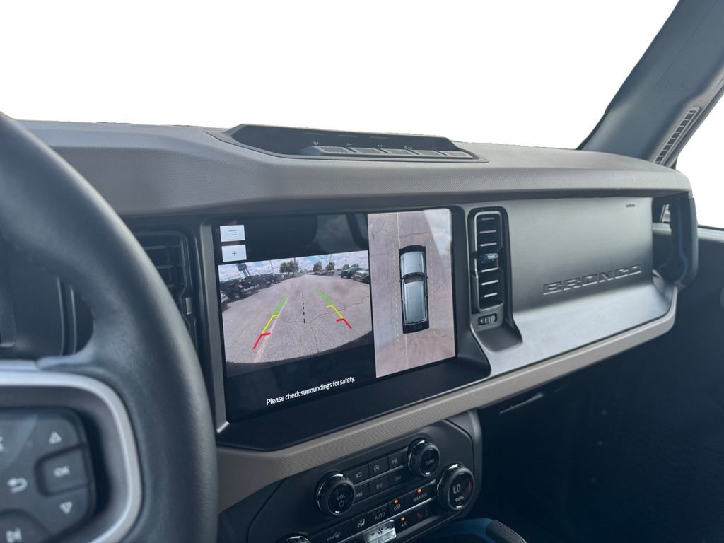 Certified 2023 Ford Bronco Wildtrak image 13