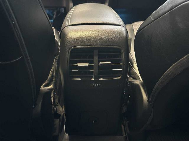 Certified 2024 Ford Escape Platinum w/ Premium Technology Package image 21