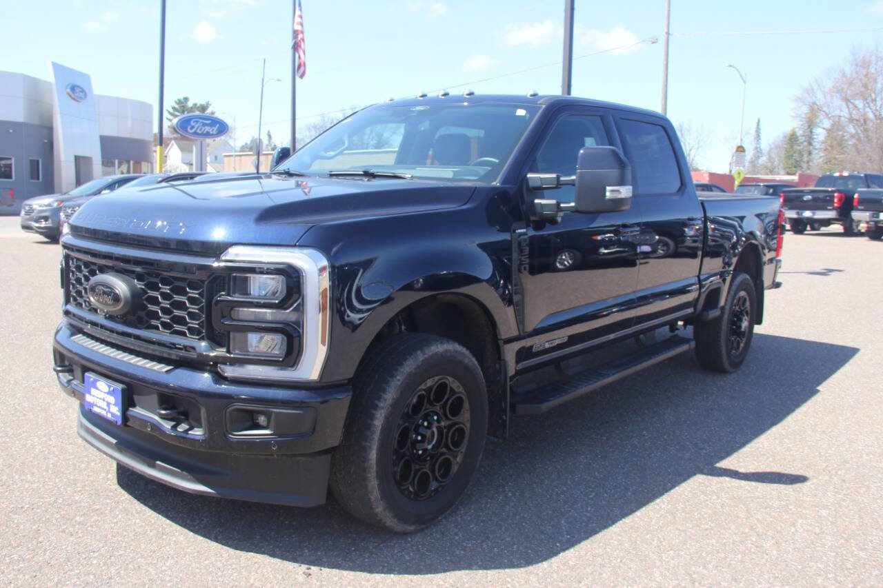 Certified 2025 Ford F350 Lariat w/ Lariat Ultimate Package AWD/4WD image 9