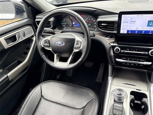 Certified 2024 Ford Explorer Limited image 16