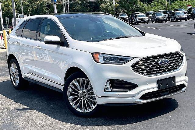 Certified 2024 Ford Edge Titanium w/ Titanium Elite Package AWD/4WD image 2