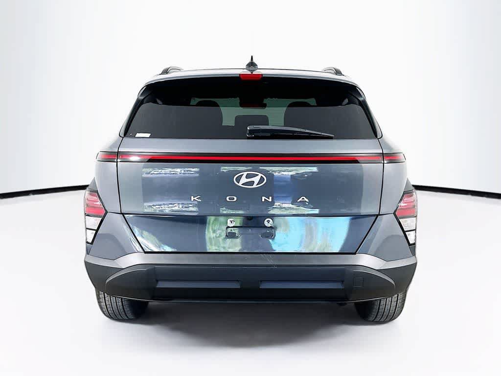 Used 2025 Hyundai Kona SEL FWD image 5