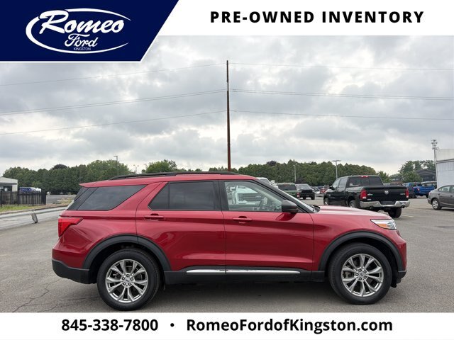 Certified 2023 Ford Explorer XLT w/ Equipment Group 202A AWD/4WD image 4