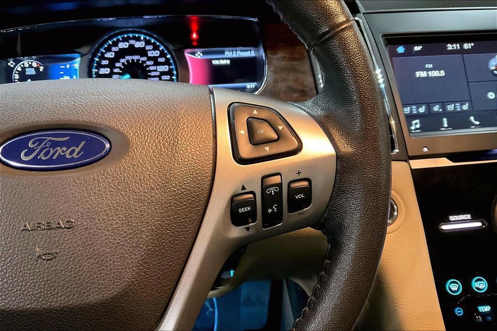 Certified 2017 Ford Taurus Limited image 18