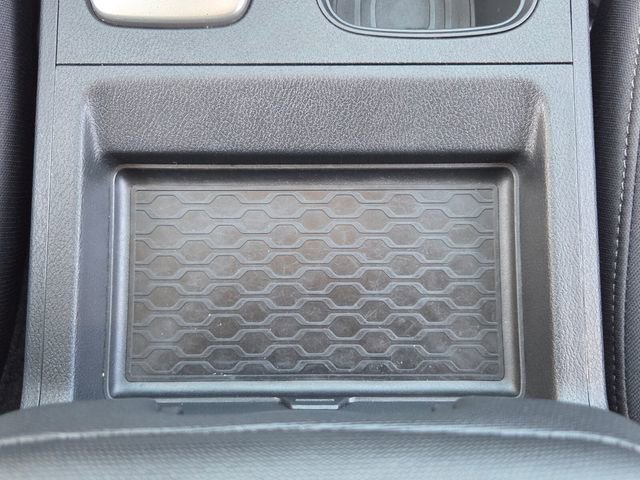 Used 2024 Nissan Frontier SV w/ Technology Package image 16