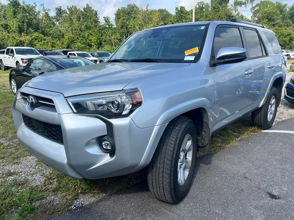 Used 2022 Toyota 4Runner SR5 RWD image 2