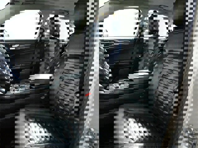 Certified 2017 Ford Fusion SE w/ Fusion SE Technology Package image 16