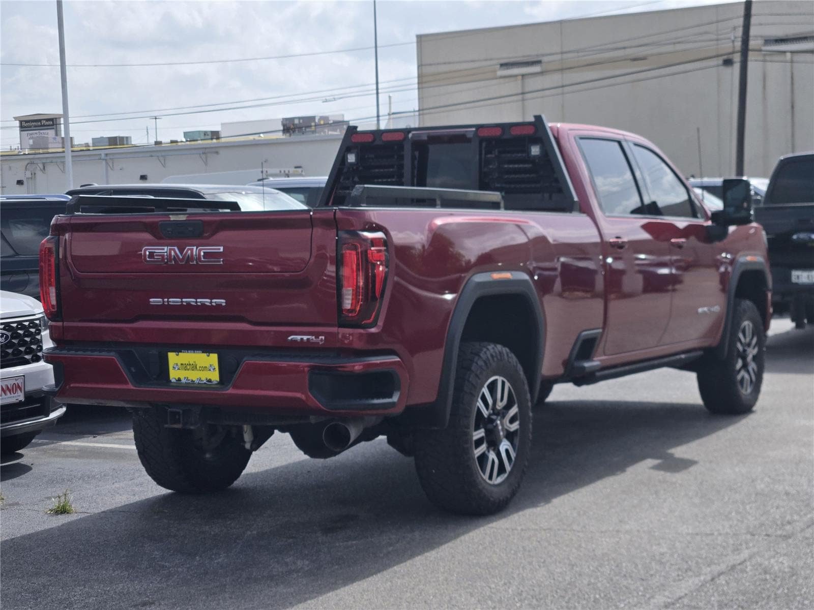 Used 2022 GMC Sierra 3500 AT4 w/ Gooseneck/5TH Wheel Package AWD/4WD image 8