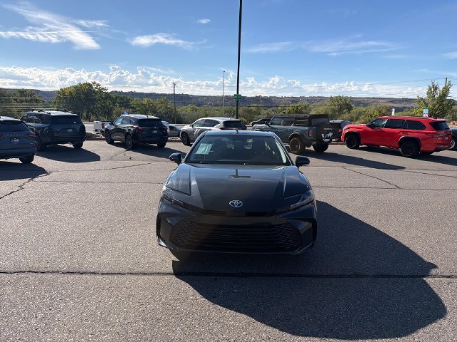 Used 2025 Toyota Camry LE FWD image 13