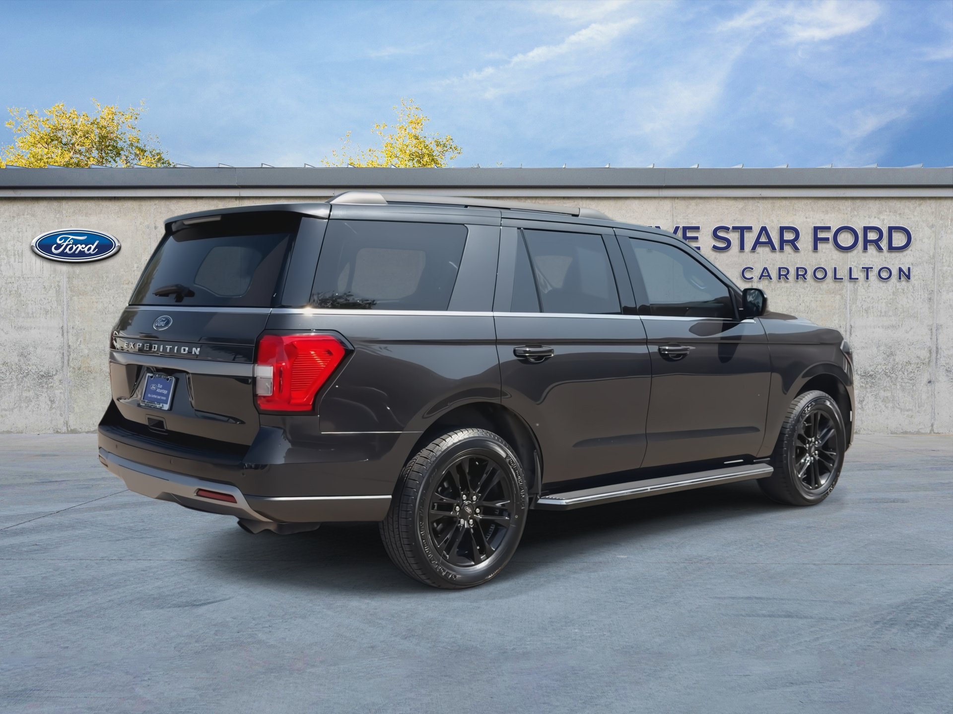 Certified 2022 Ford Expedition XLT RWD image 8
