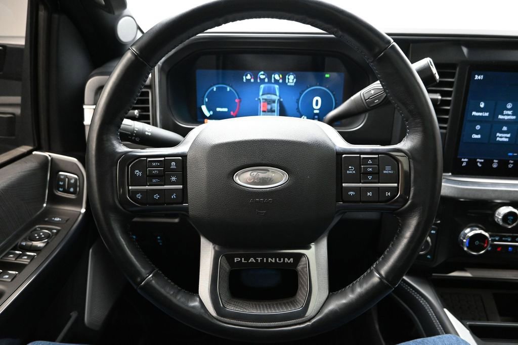 Certified 2025 Ford F250 Platinum AWD/4WD image 4