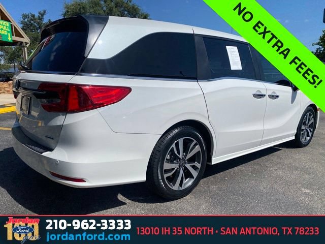 Used 2023 Honda Odyssey Touring image 5