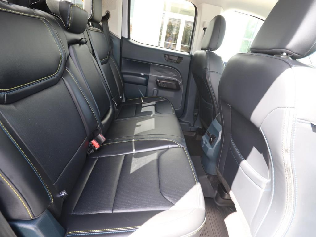 Certified 2026 Ford Maverick Lobo image 25