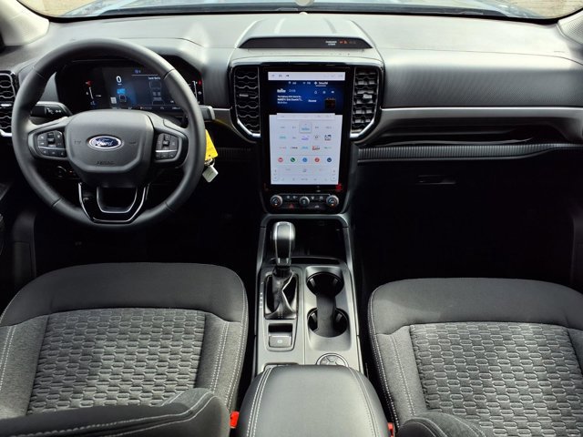 Certified 2024 Ford Ranger XLT w/ Technology Package image 16