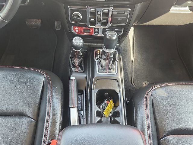 Used 2022 Jeep Wrangler Unlimited Rubicon w/ Cold Weather Group image 18