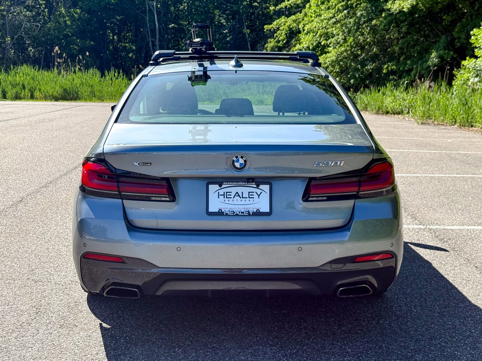 Used 2021 BMW 530i xDrive w/ M Sport Package AWD/4WD image 5