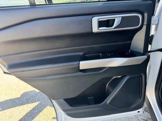 Certified 2023 Ford Explorer XLT w/ Equipment Group 202A image 22