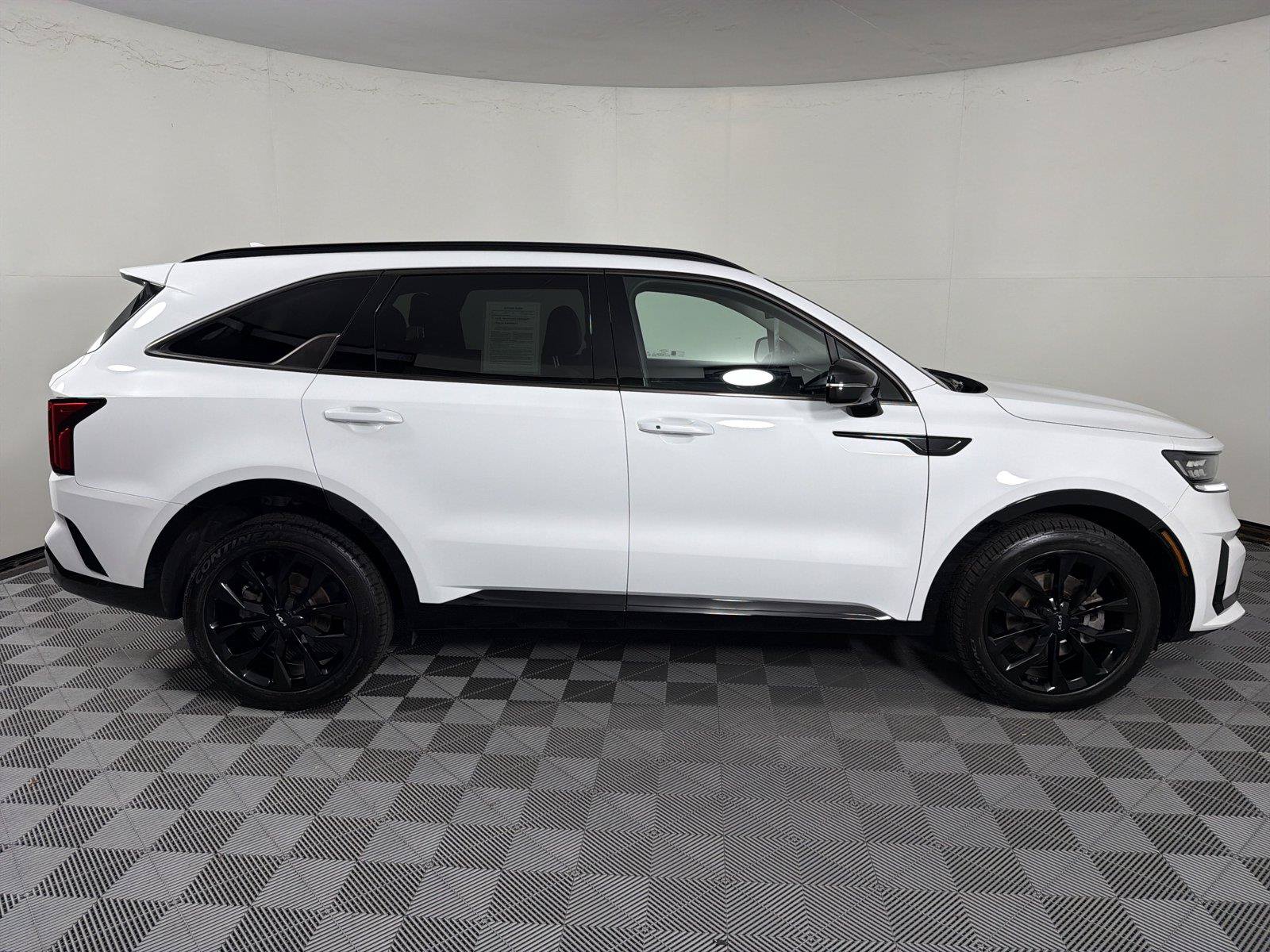 Used 2022 Kia Sorento SX FWD image 8