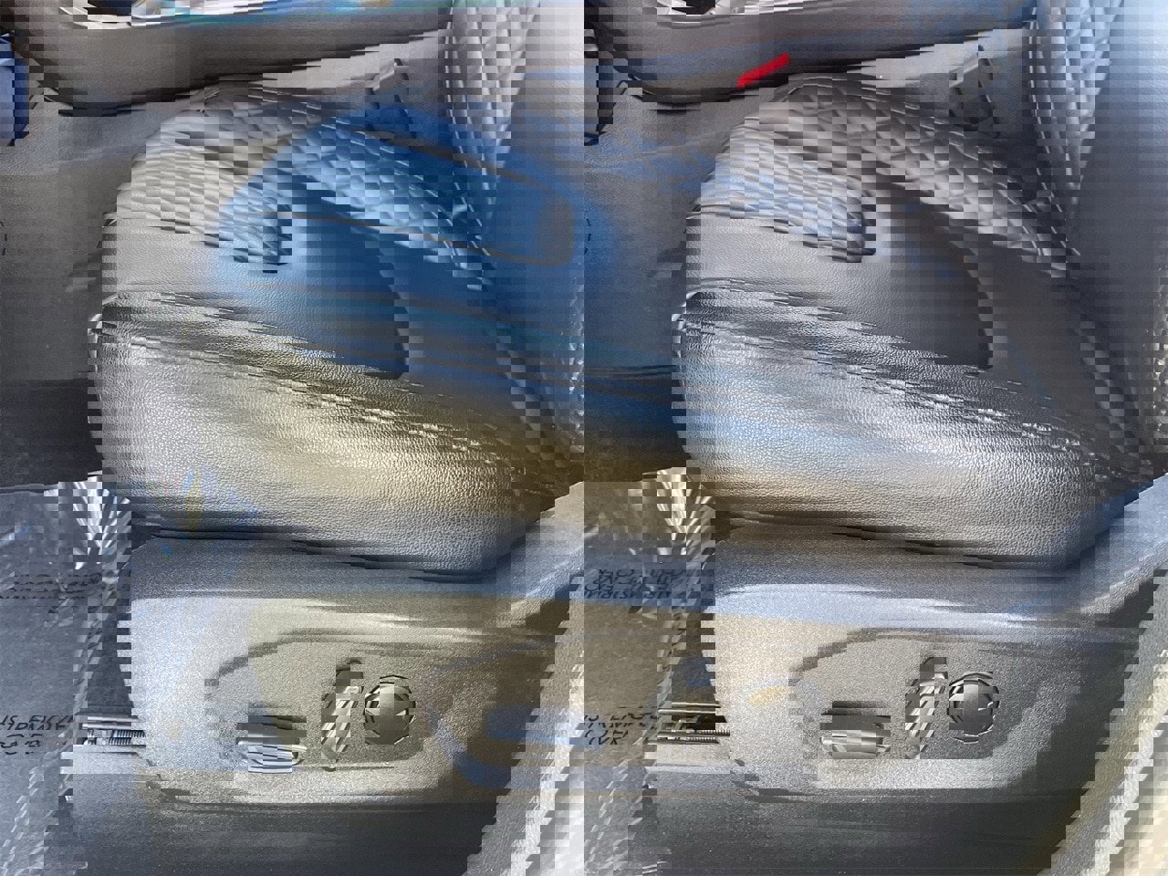 Certified 2024 Ford Edge Titanium image 23