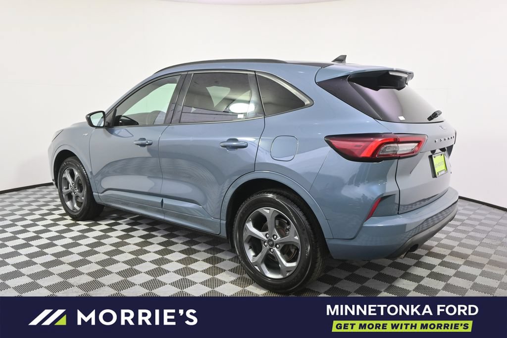Certified 2024 Ford Escape ST-Line AWD/4WD image 3