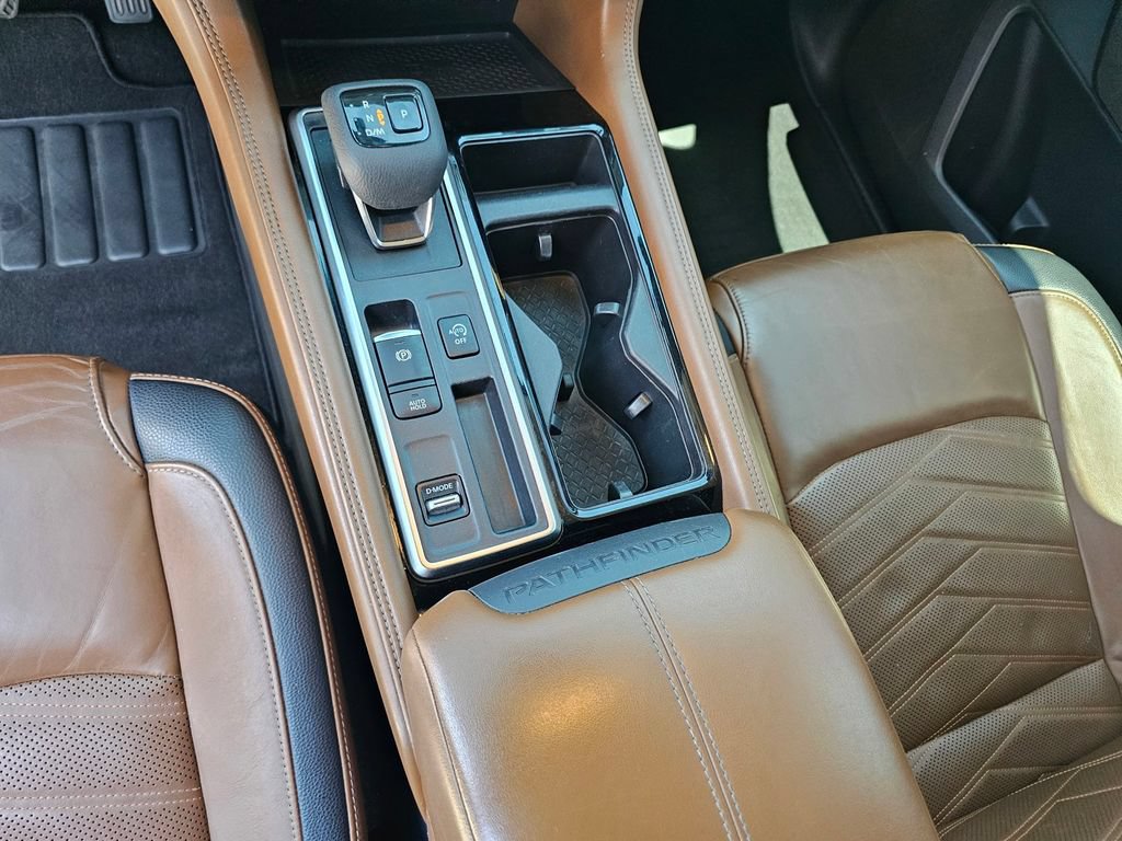 Used 2022 Nissan Pathfinder Platinum w/ Cargo Package FWD image 28