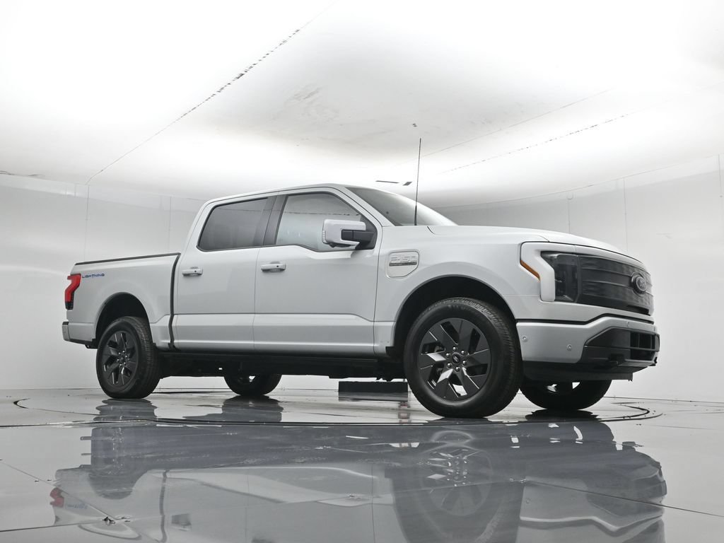 Certified 2023 Ford F150 Lightning Lariat w/ Equipment Group 511A High AWD/4WD image 4