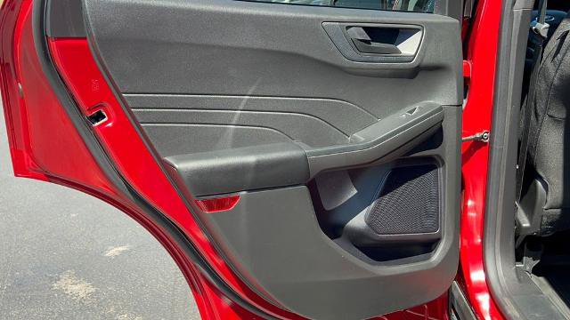Certified 2023 Ford Escape Active AWD/4WD image 30