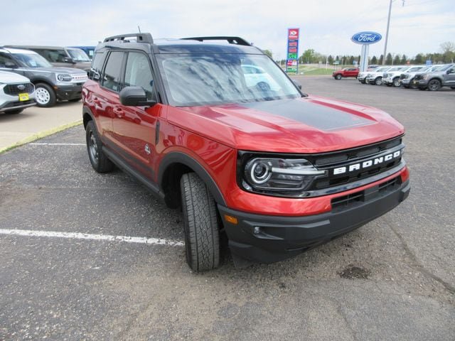 Certified 2024 Ford Bronco Sport Outer Banks w/ Tech Package AWD/4WD image 7