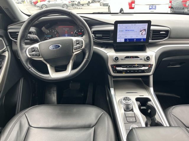 Certified 2022 Ford Explorer XLT w/ Equipment Group 202A image 14