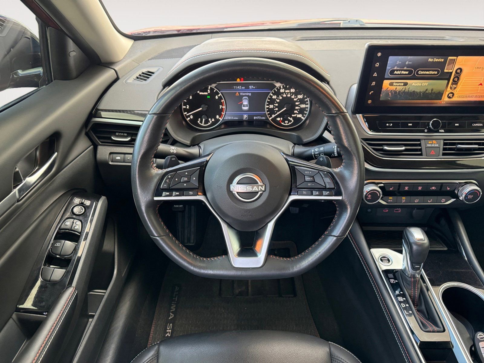 Used 2024 Nissan Altima 2.5 SR w/ SR Premium Package image 12