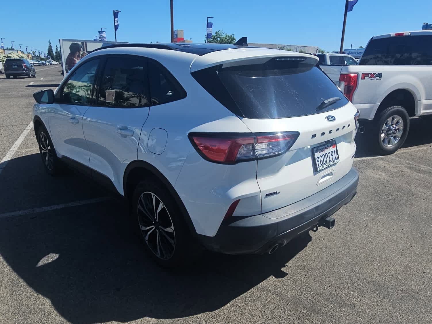 Certified 2022 Ford Escape SEL w/ SEL Stealth AWD Package image 6