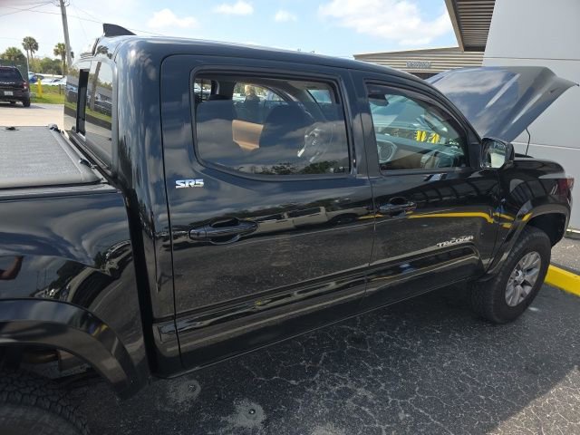 Used 2018 Toyota Tacoma SR5 image 11