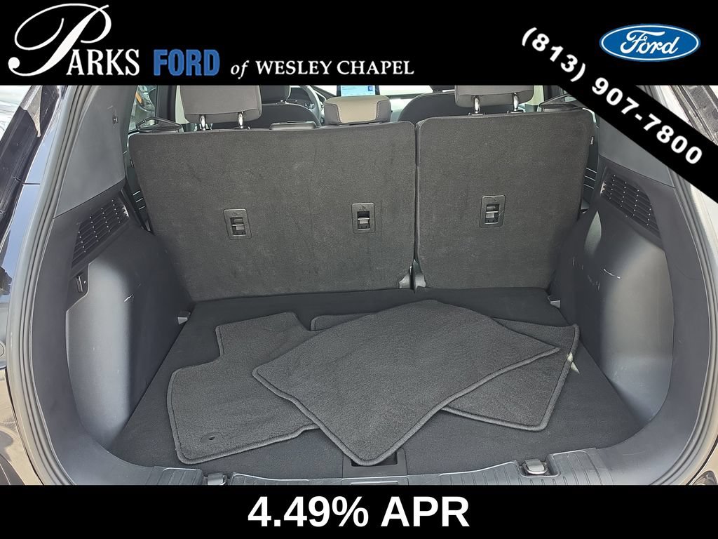 Certified 2022 Ford Escape SE w/ SE Sport Appearance Package FWD image 8
