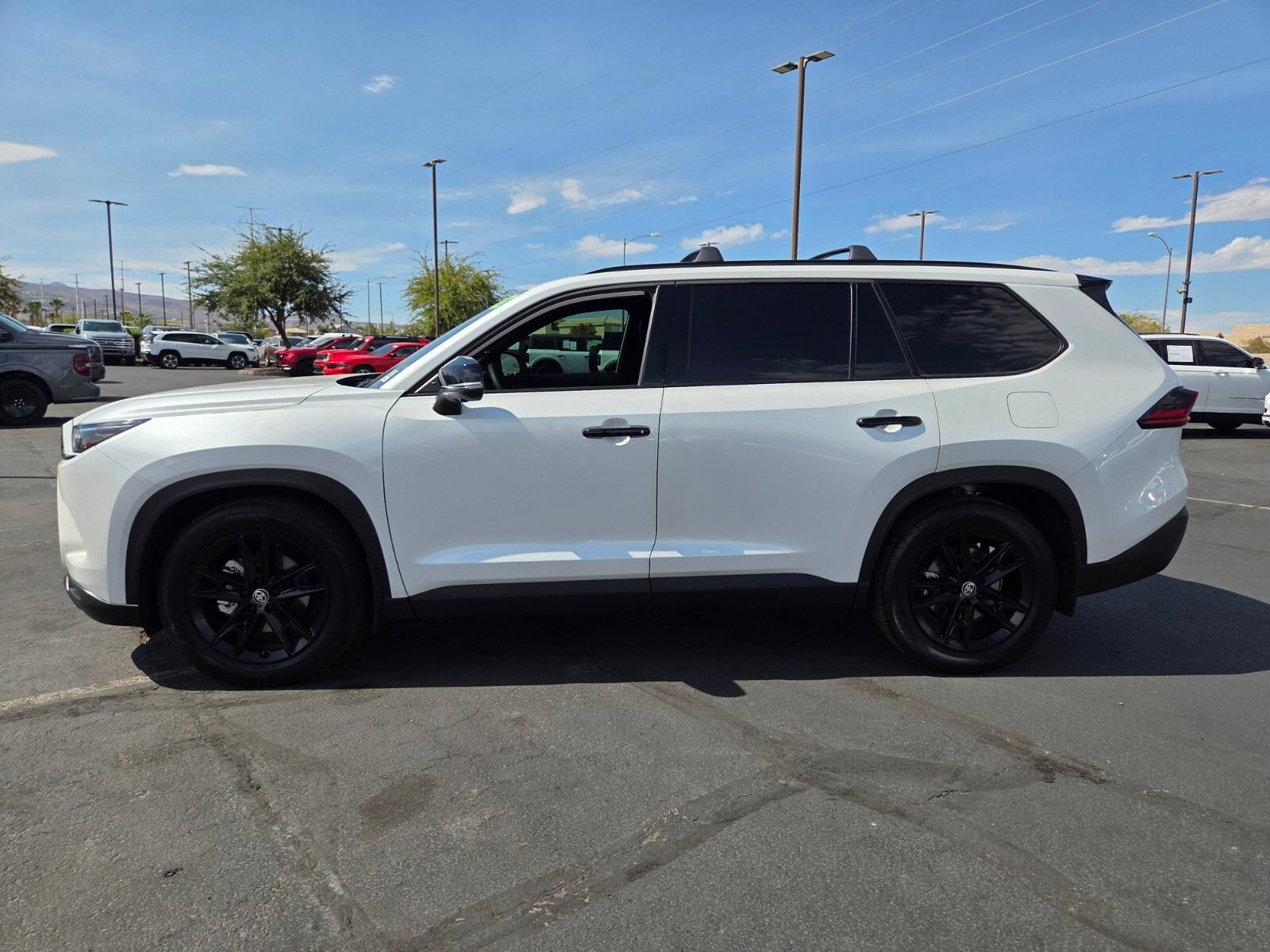 Used 2026 Toyota Grand Highlander AWD Hybrid image 3