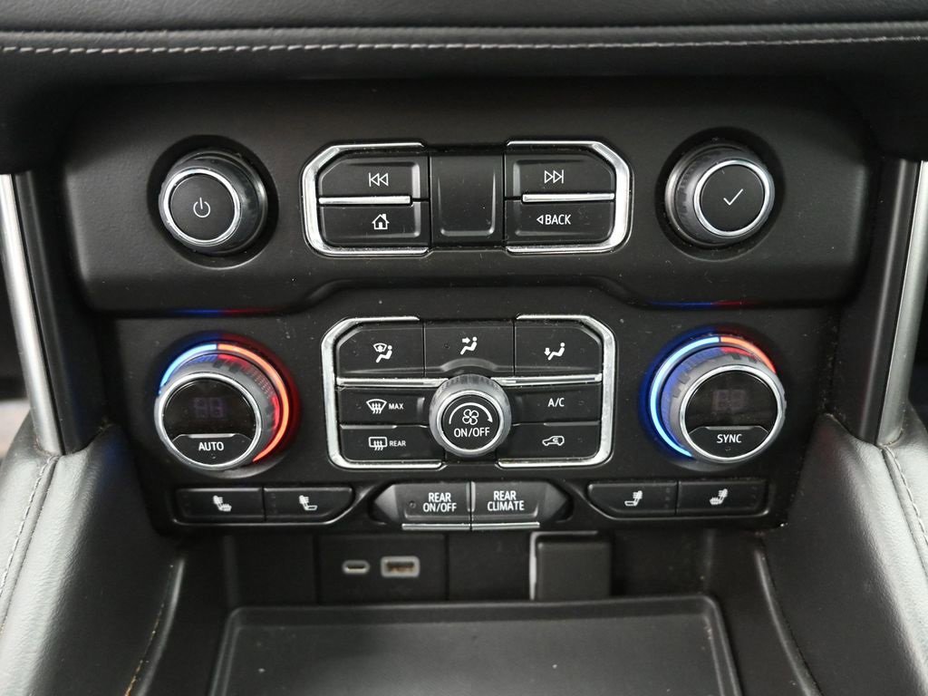 Used 2021 Chevrolet Suburban LT w/ Rear Media and Nav Package image 30