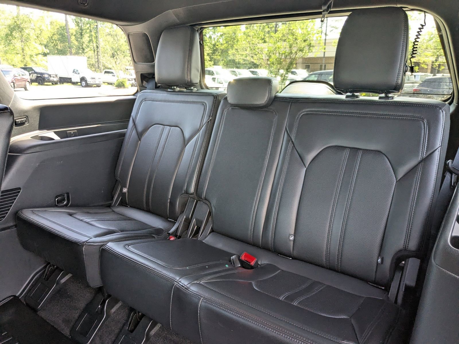 Certified 2020 Ford Expedition Limited RWD image 9