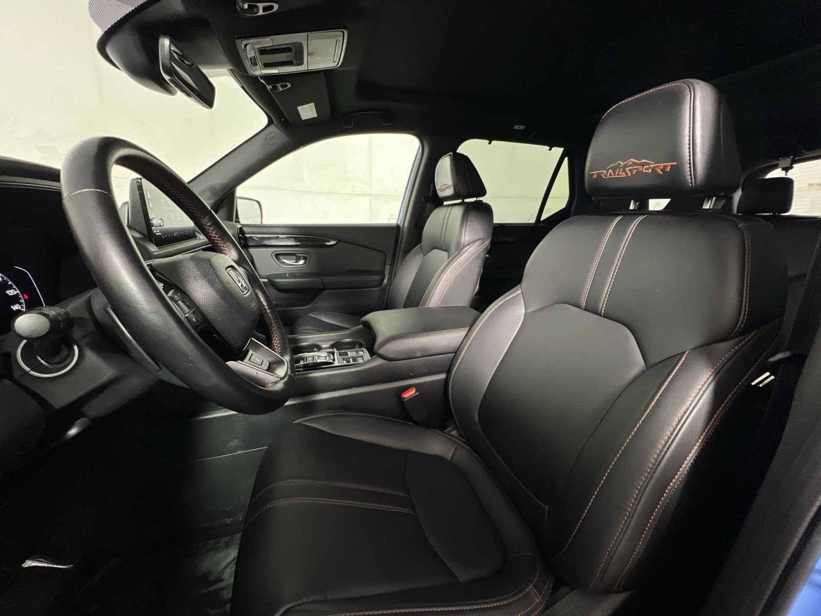 Used 2024 Honda Pilot TrailSport image 13
