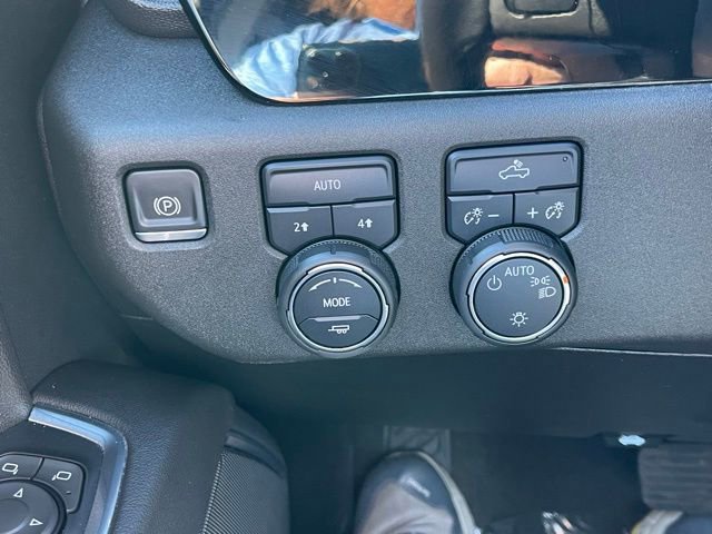 Used 2023 Chevrolet Silverado 1500 LT w/ Protection Package image 22