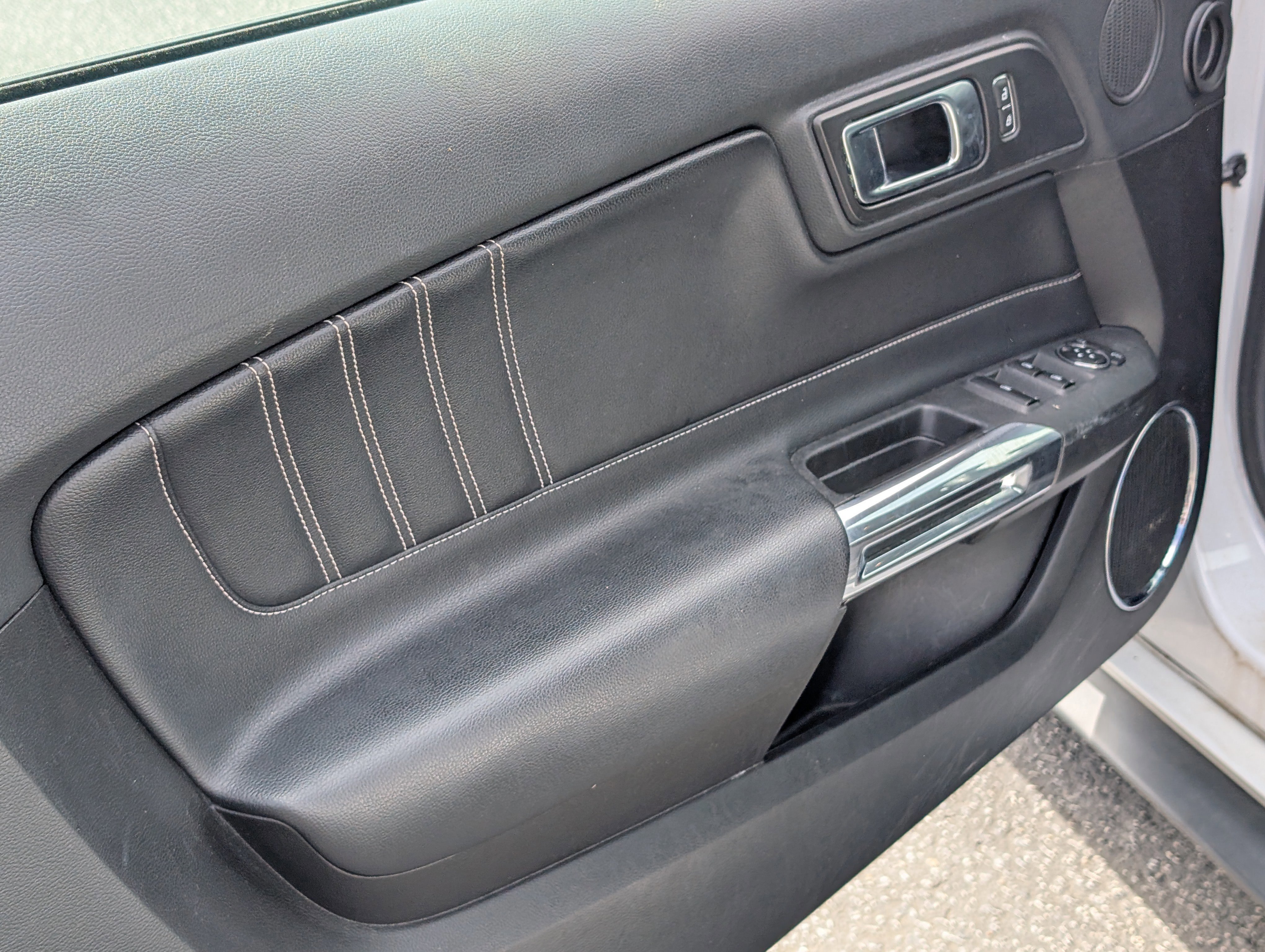 Certified 2021 Ford Mustang Premium image 16