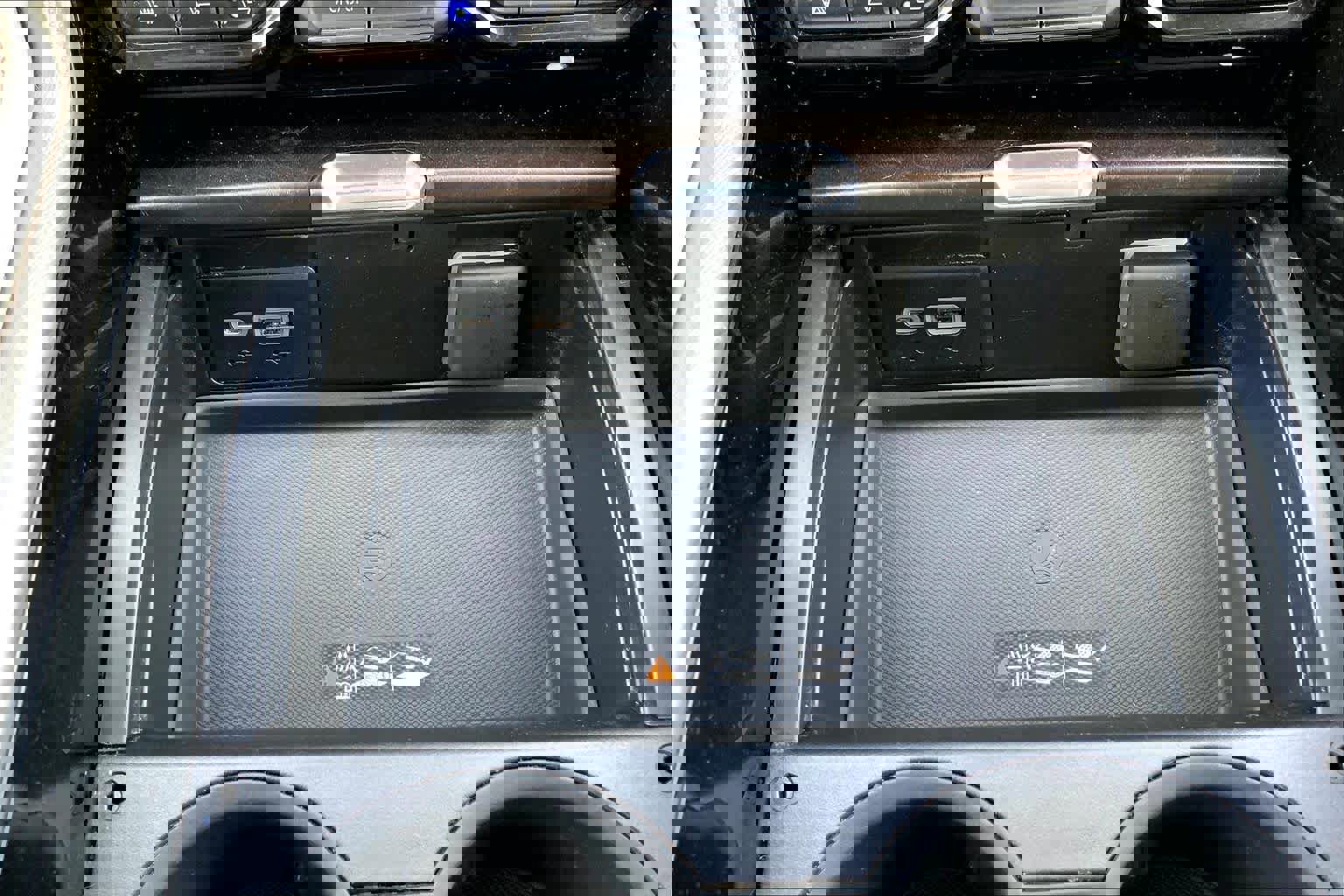 Used 2022 GMC Yukon XL Denali image 34