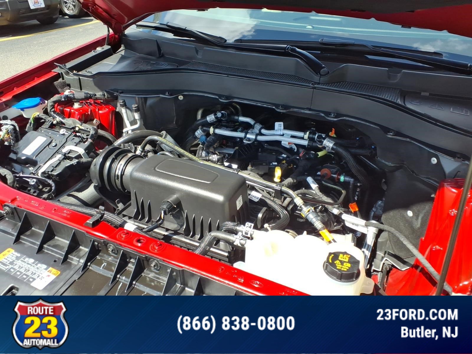 Certified 2024 Ford Explorer XLT AWD/4WD image 24